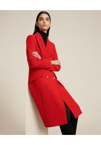 Luisa Spagnoli - LUISA SPAGNOLI - Czerwony płaszcz wełniany SUONO. Kolor: czerwony. Materiał: wełna. Długość: do kolan. Styl: klasyczny