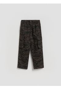 Reserved - Spodnie cargo - ciemnoszary. Kolor: szary. Materiał: bawełna, tkanina #1