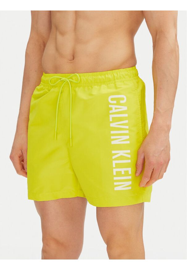Calvin Klein Swimwear Szorty kąpielowe KM0KM01092 Żółty Regular Fit. Kolor: żółty. Materiał: syntetyk