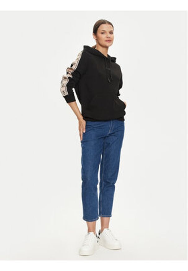 Guess Bluza V4YQ11 KB3P2 Czarny Regular Fit. Kolor: czarny. Materiał: syntetyk