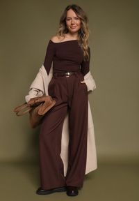 Born2be - Brązowa Wiskozowa Bluzka z Asymetrycznym Dekoltem Clatide. Okazja: na spotkanie biznesowe, do pracy. Kolor: brązowy. Materiał: wiskoza. Styl: biznesowy, elegancki #4