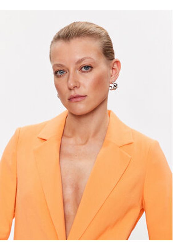 Vero Moda Marynarka Carmen 10287190 Pomarańczowy Box Fit. Typ kołnierza: typu carmen. Kolor: pomarańczowy. Materiał: syntetyk