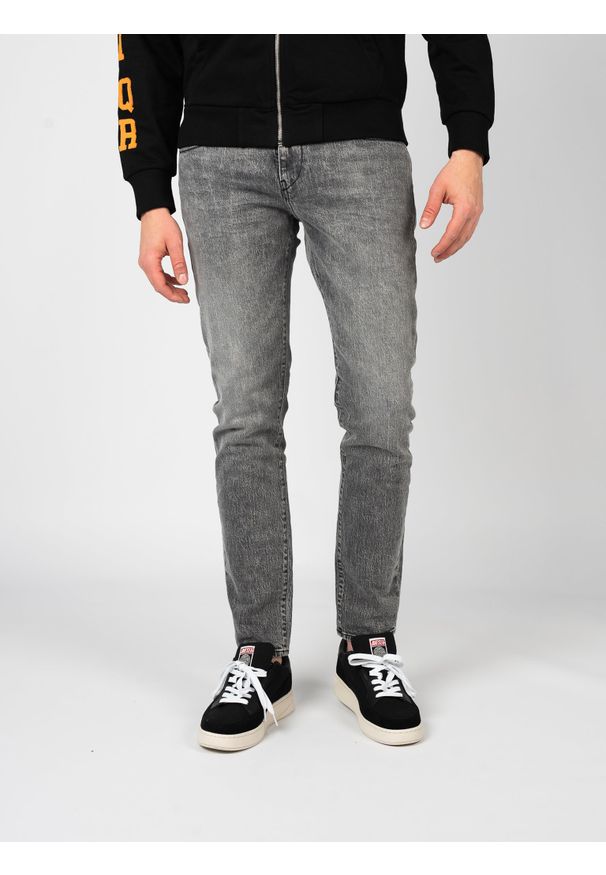 Diesel Jeansy "D-Strukt" | A12025-R09KA | Mężczyzna | Szary. Okazja: na co dzień. Kolor: szary. Wzór: aplikacja. Sezon: lato. Styl: casual, elegancki, klasyczny