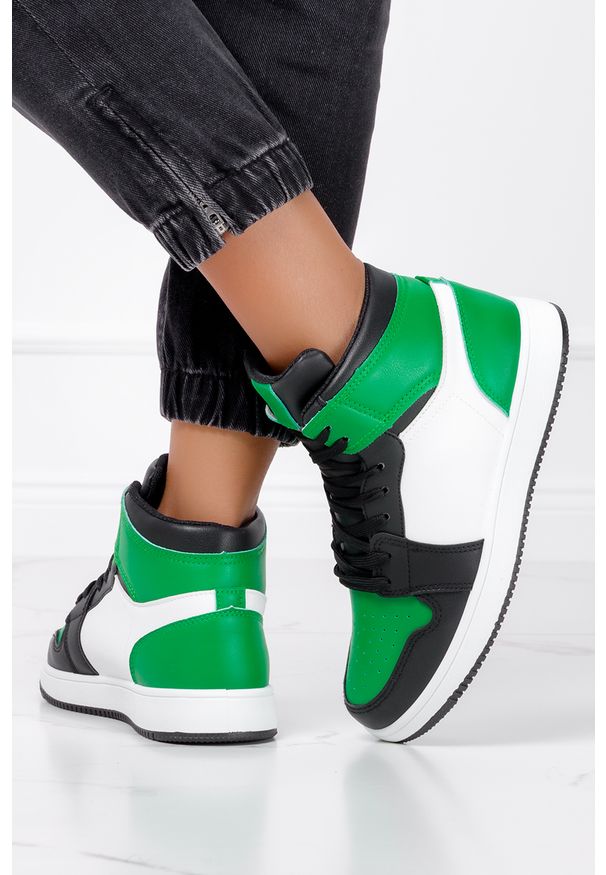 Casu - Zielone buty sportowe sznurowane casu nb531p. Kolor: czarny, zielony, wielokolorowy