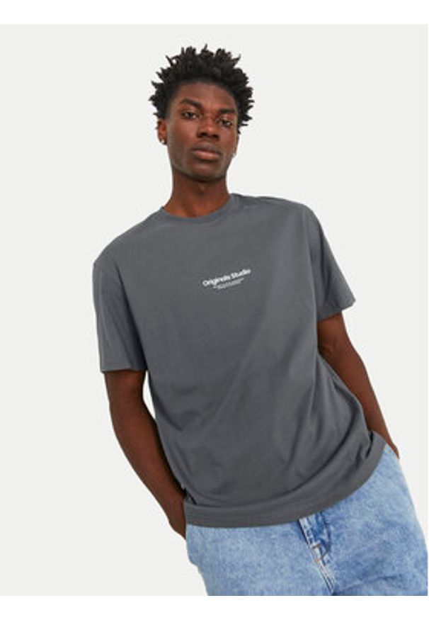 Jack & Jones - Jack&Jones T-Shirt Vesterbro 12240121 Szary Relaxed Fit. Kolor: szary. Materiał: bawełna