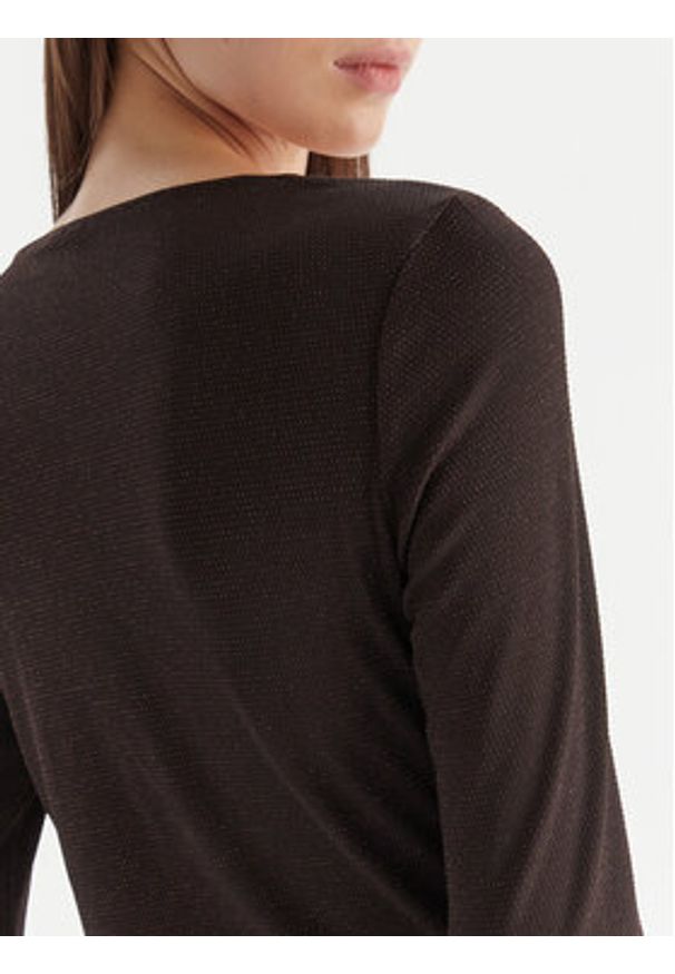 Vero Moda Bluzka Kanva 10336088 Brązowy Regular Fit. Kolor: brązowy. Materiał: syntetyk