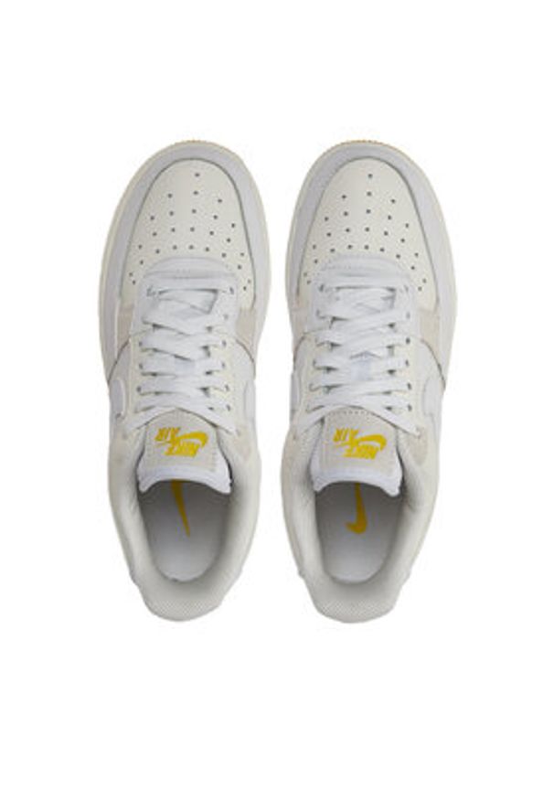 Nike Sneakersy Air Force 1 '07 Low FQ0709 100 Biały. Kolor: biały. Materiał: skóra. Model: Nike Air Force