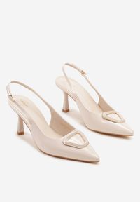 Renee - Beżowe Sandały na Szpilce Slingback Lakierowane Vices z Ozdobą Ataloria. Okazja: na co dzień. Zapięcie: sprzączka. Kolor: beżowy. Materiał: lakier. Wzór: aplikacja. Obcas: na szpilce. Styl: klasyczny, casual, elegancki #5