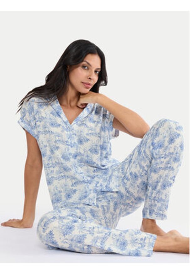 Triumph Piżama Boyfriend 10222611 Niebieski Relaxed Fit. Kolor: niebieski. Materiał: wiskoza