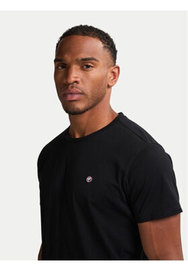 Petrol Industries T-Shirt M-ROS-TSR002 Czarny Regular Fit. Kolor: czarny. Materiał: bawełna