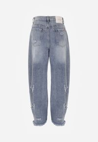 Born2be - Niebieskie Bawełniane Jeansy Balloon z Wysokim Stanem i z Prztarciami Dziurami Typhaea. Okazja: na co dzień. Stan: podwyższony. Kolor: niebieski. Styl: casual, elegancki #6