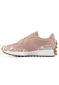 Buty damskie New Balance W3271TK – beżowe. Okazja: na co dzień. Kolor: beżowy. Materiał: guma, dresówka, zamsz. Szerokość cholewki: normalna. Sezon: wiosna #3