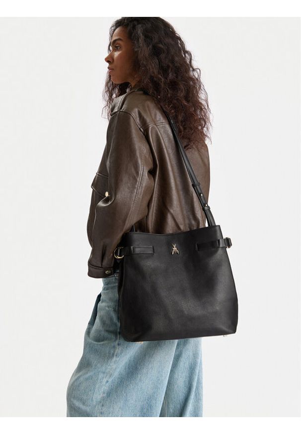 Patrizia Pepe Torebka 2B0150/L162-K103 Czarny. Kolor: czarny. Materiał: skórzane