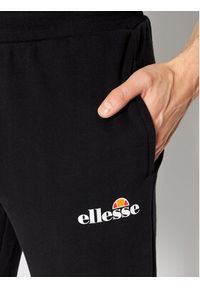 Ellesse Spodnie dresowe Granite SHK12643 Czarny Regular Fit. Kolor: czarny. Materiał: dresówka, bawełna