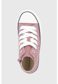 TOMMY HILFIGER - Tommy Hilfiger Trampki dziecięce kolor różowy. Nosek buta: okrągły. Kolor: różowy. Materiał: materiał, włókno, guma. Szerokość cholewki: normalna #2