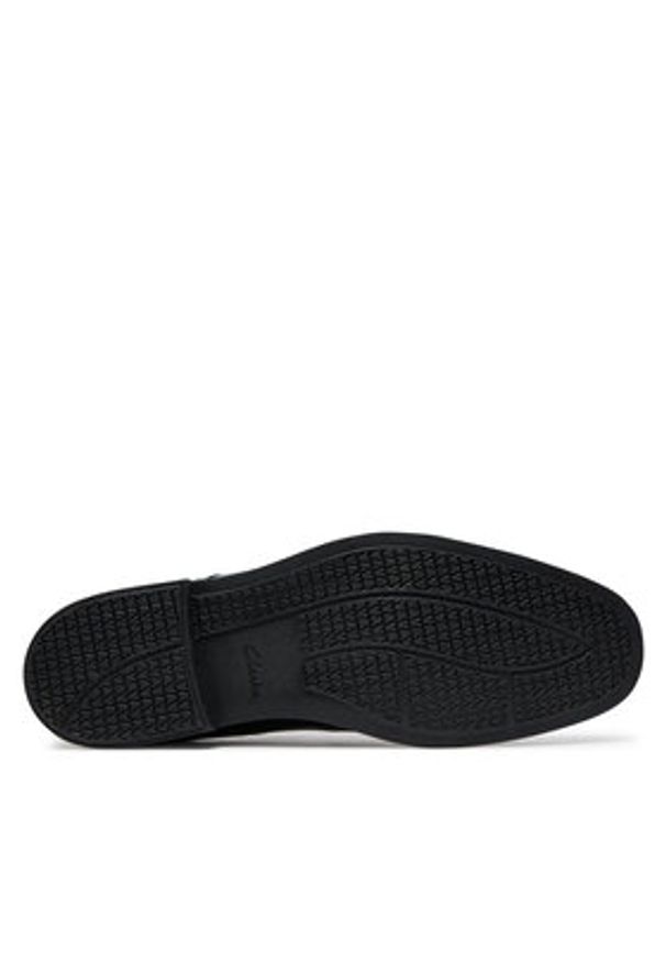 Clarks Półbuty Howard Over 26174925 Czarny. Kolor: czarny. Materiał: skóra