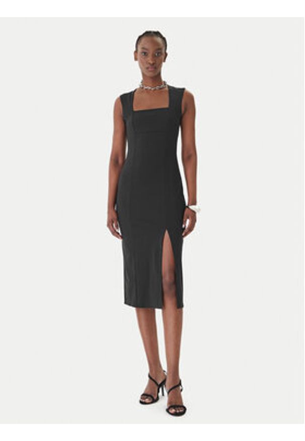 Patrizia Pepe Sukienka koktajlowa 2A3010/JZ26-K103 Czarny Regular Fit. Kolor: czarny. Materiał: syntetyk. Styl: wizytowy