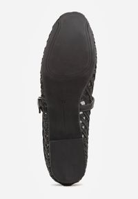 Born2be - Czarne Balerinki Ozdobione Ażurowym Motywem i Paskiem Nonaniassi. Okazja: na co dzień. Zapięcie: pasek. Kolor: czarny. Materiał: jeans. Wzór: ażurowy, aplikacja. Styl: casual, elegancki #4