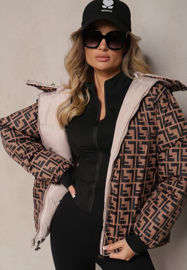 Renee - Beżowa Casualowa Kurtka Dwustronna Typu Puffer ze Ściągaczami i Kapturem Erisalanne. Okazja: na co dzień. Kolor: beżowy. Materiał: jeans. Styl: casual