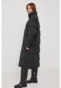 Calvin Klein kurtka puchowa damska kolor czarny zimowa oversize. Kolor: czarny. Materiał: puch. Sezon: zima #1