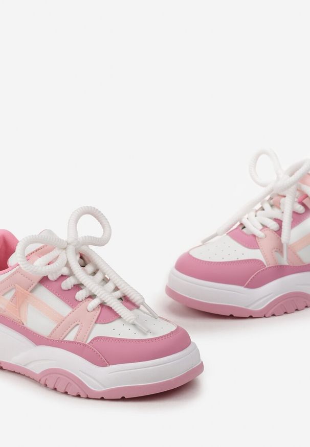 Born2be - Różowe Sneakersy z Szerokimi Sznurówkami Platinia. Kolor: różowy
