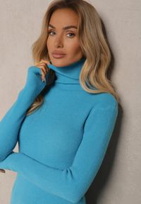 Renee - Niebieski Golf z Wełną w Klasycznym Stylu Florinelle. Okazja: na co dzień, na spotkanie biznesowe, do pracy. Typ kołnierza: golf. Kolor: niebieski. Materiał: wełna. Długość rękawa: długi rękaw. Długość: długie. Wzór: aplikacja. Styl: klasyczny #5