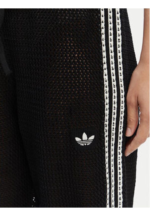 Adidas - adidas Spodnie dzianinowe Knitted Crochet Firebird KC6494 Czarny Regular Fit. Kolor: czarny. Materiał: syntetyk