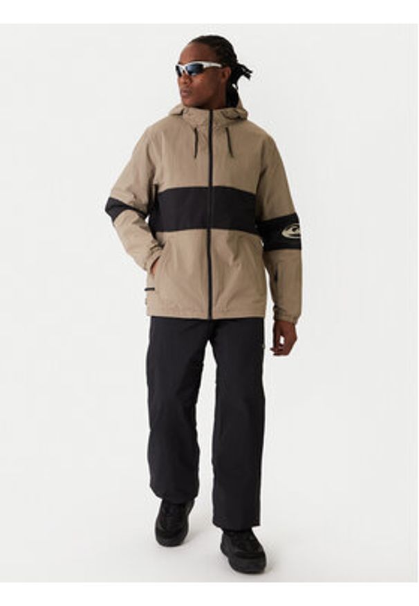 Quiksilver Kurtka snowboardowa Hight In The Hood JK EQYTJ03517 Brązowy Relaxed Fit. Kolor: brązowy. Materiał: syntetyk. Sport: snowboard