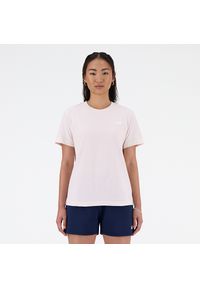 Koszulka damska New Balance WT41509OUK – różowa. Kolor: różowy. Materiał: bawełna. Długość rękawa: krótki rękaw. Długość: krótkie #1