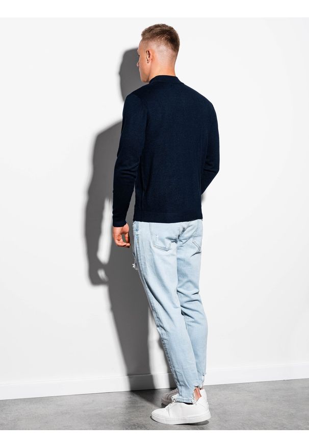 Niebieski sweter Ombre Clothing z golfem