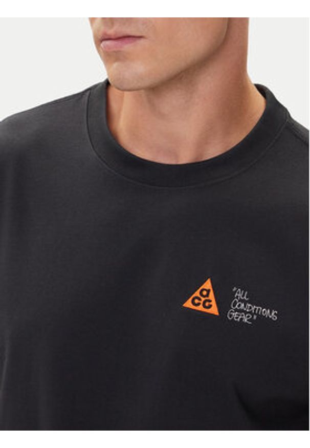 Nike T-Shirt Acg HJ0800 Czarny Regular Fit. Kolor: czarny. Materiał: syntetyk, bawełna