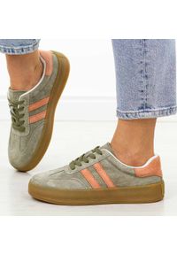 Khaki skórzane półbuty damskie Filippo Dp6764/25. Okazja: na co dzień, na spacer. Kolor: brązowy. Materiał: skóra, nubuk. Sezon: lato, jesień, wiosna. Styl: klasyczny, elegancki, casual