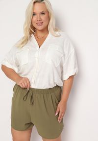 Born2be - Ciemnozielone Szorty z Gumką w Talii i Szerokimi Nogawkami Velovia. Okazja: na co dzień. Kolekcja: plus size. Kolor: zielony. Styl: casual #7