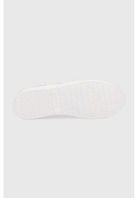 Liu Jo sneakersy SILVIA kolor biały BA3031EX01401111. Nosek buta: okrągły. Zapięcie: sznurówki. Kolor: biały. Materiał: guma. Obcas: na platformie #4