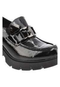 Czarne Półbuty Lemar Damskie Eleganckie Buty. Okazja: na spotkanie biznesowe. Zapięcie: klamry. Kolor: czarny. Materiał: lakier, skóra. Obcas: na obcasie. Styl: elegancki. Wysokość obcasa: średni #4