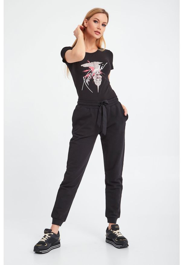 Trussardi Jeans - T-SHIRT TRUSSARDI. Okazja: na co dzień. Materiał: materiał. Styl: casual