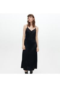 Reserved - Wiskozowa sukienka na ramiączkach - Czarny. Kolor: czarny. Materiał: wiskoza. Długość rękawa: na ramiączkach #1