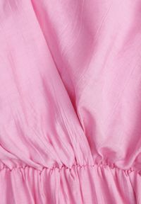 Renee - Różowa Kopertowa Sukienka Bombka z Wiązaniami Nyana. Typ kołnierza: dekolt kopertowy. Kolor: różowy. Typ sukienki: bombki, kopertowe. Styl: elegancki #4