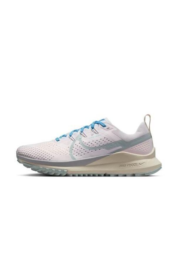 Buty do biegania damskie Nike React Pegasus Trail 4. Zapięcie: sznurówki. Kolor: wielokolorowy, fioletowy. Materiał: guma, materiał, tkanina, syntetyk. Szerokość cholewki: normalna