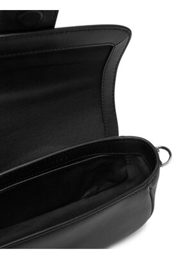 MARC JACOBS - Marc Jacobs Torebka The Clover Shoulder Bag 2P4HSH035H02 Czarny. Kolor: czarny. Materiał: skórzane