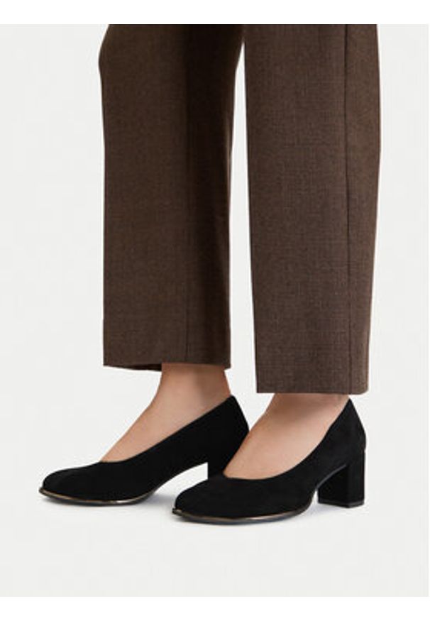 Lasocki Czółenka CEO-WB-VELA-01 Czarny. Kolor: czarny. Materiał: zamsz, skóra