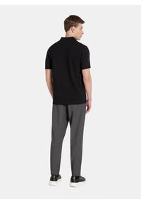 Pako Lorente - PAKO LORENTE - Czarne bawełniane polo w prążki. Okazja: na co dzień. Typ kołnierza: polo. Kolor: czarny, niebieski. Materiał: bawełna. Długość rękawa: krótki rękaw. Długość: krótkie. Wzór: prążki. Styl: casual #7