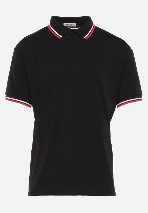 Born2be - Czarna Koszulka o Fasonie Polo z Guzikami Timarie. Okazja: na spotkanie biznesowe. Typ kołnierza: polo. Kolor: czarny. Materiał: dresówka. Styl: elegancki, biznesowy, klasyczny