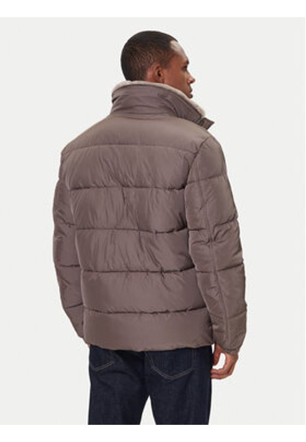 JOOP! Kurtka zimowa Newton 30048499 Brązowy Regular Fit. Kolor: brązowy. Materiał: syntetyk. Sezon: zima