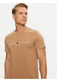 TOMMY HILFIGER - Tommy Hilfiger T-Shirt Logo MW0MW11797 Beżowy Regular Fit. Kolor: beżowy. Materiał: bawełna #3