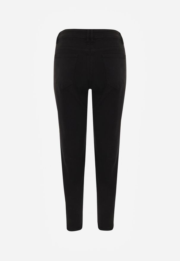 Born2be - Czarne Jeansy Mom Fit z Wysokim Stanem Marzia. Okazja: na co dzień. Stan: podwyższony. Kolor: czarny. Styl: casual
