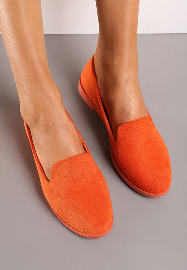 Renee - Pomarańczowe Balerinki Typu Loafersy Daphikaia. Okazja: na spacer. Kolor: pomarańczowy. Sezon: lato. Styl: elegancki