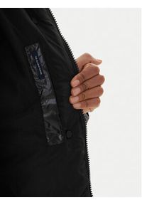 Tommy Jeans Kurtka puchowa Alaska DW0DW21615 Czarny Relaxed Fit. Kolor: czarny. Materiał: syntetyk #5