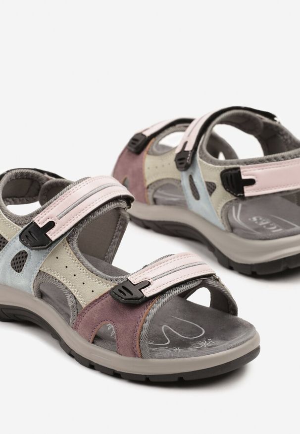 Renee - Niebiesko-Różowe Sandały Vices w Stylu Sportowym z Rzepami Elliola. Okazja: na co dzień. Zapięcie: rzepy. Kolor: niebieski. Materiał: materiał. Styl: sportowy