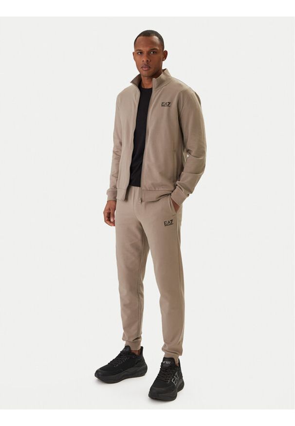 EA7 Emporio Armani Dres 8NPV60 PJVRZ Beżowy Regular Fit. Kolor: beżowy. Materiał: bawełna